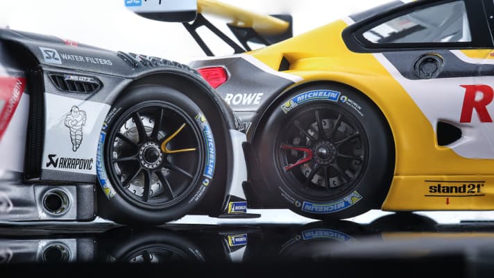 Minichamps (wie auf unserem Bild) und Spark Model hätten schon einige der Basisfahrzeuge en miniature parat, die in der DTM 2021 an den Start gehen.