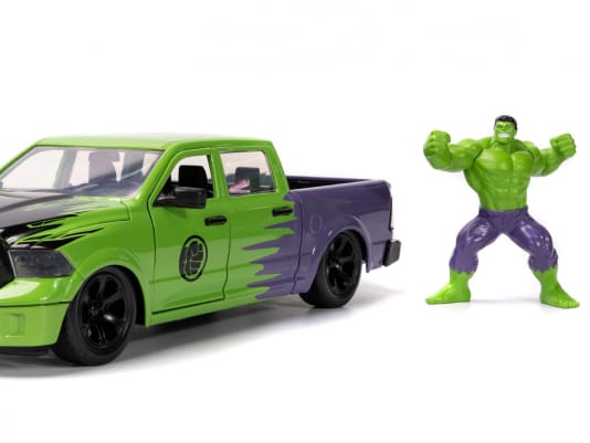 Der Dodge Ram hat bei Jada in 1:24 den Hulk im Nacken