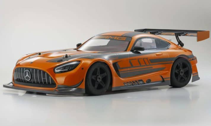 Ein echter Kracher gewann in der Kategorie S, bei den teureren RC-Miniaturen mit dem Mercedes-AMG GT-R, den Kyosho in der Baugröße 1:8 gekonnt nachzeichnet ]Foto: Werk
