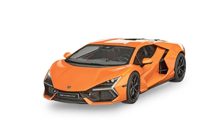 Lamborghini Revuelto von Revell in 1:24
