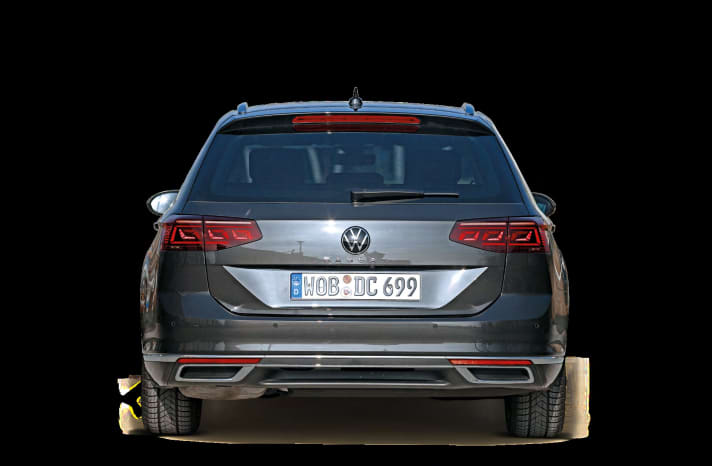 Ja, das Passat-Heck ist schick. Sportlicher wird’s mit dem optionalen R-Line Paket
