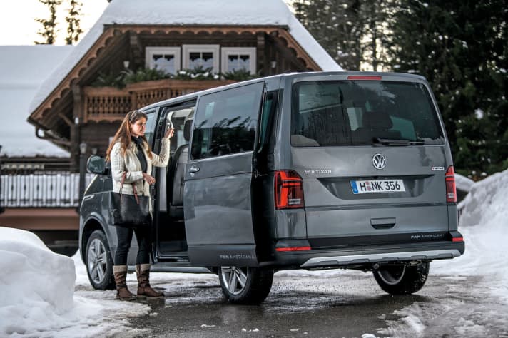   Die SUV-Optik funktioniert auch am Multivan