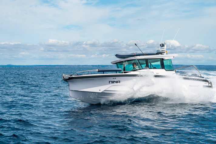 Axopar 29 Cross Cabin