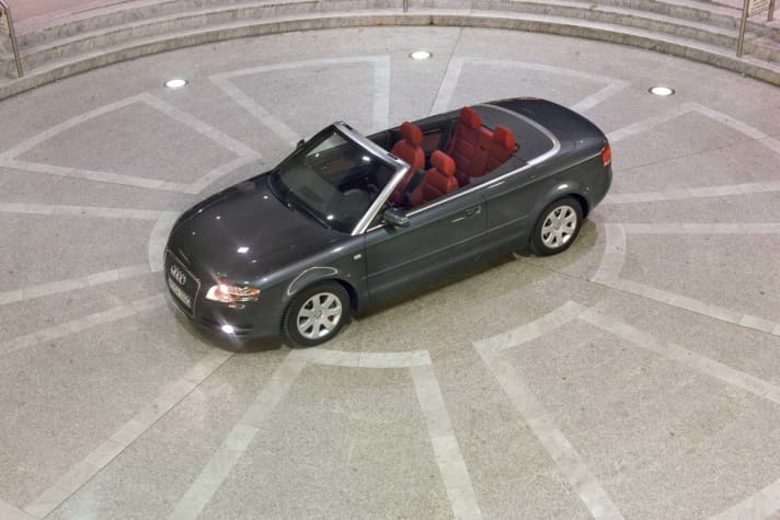   Vergleich: Audi A4 Cabrio 2.0 TFSI gegen 3.2 FSI