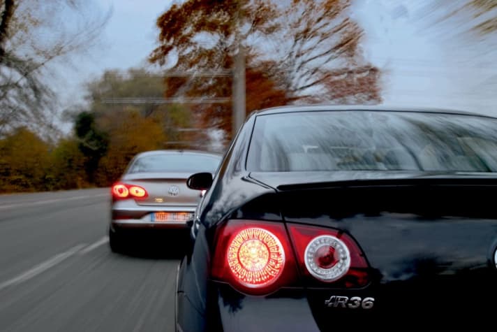   Vergleich: Passat CC 3.6 gegen Passat R36