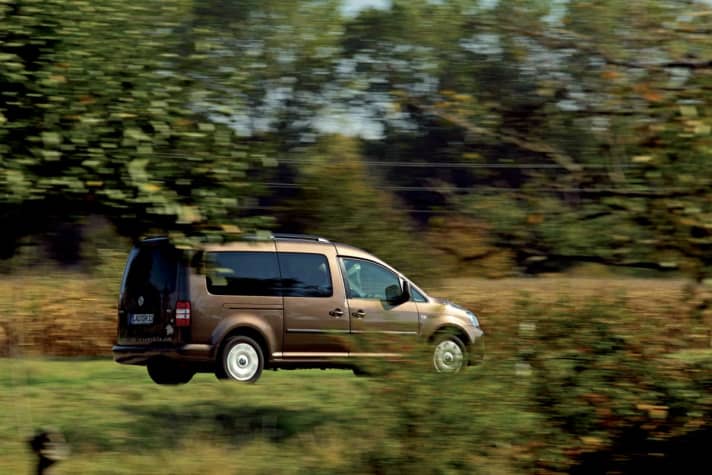   Campingtest: Natürliche Reisemobile VW Caddy Maxi