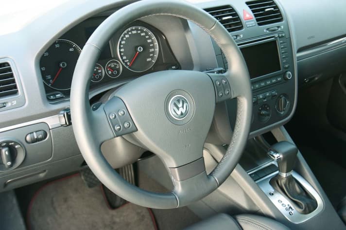   Test: VW Golf 5 Individual 2.0 TDI DSG