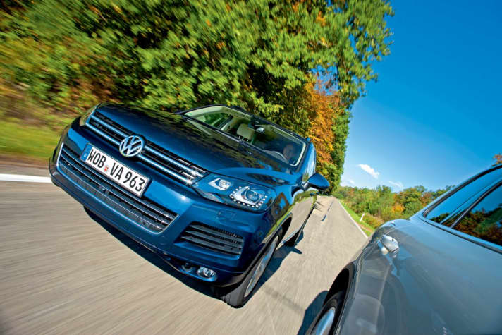   Vergleichstest: VW Touareg Hybrid 380 PS vs. V8 TDI 340 PS