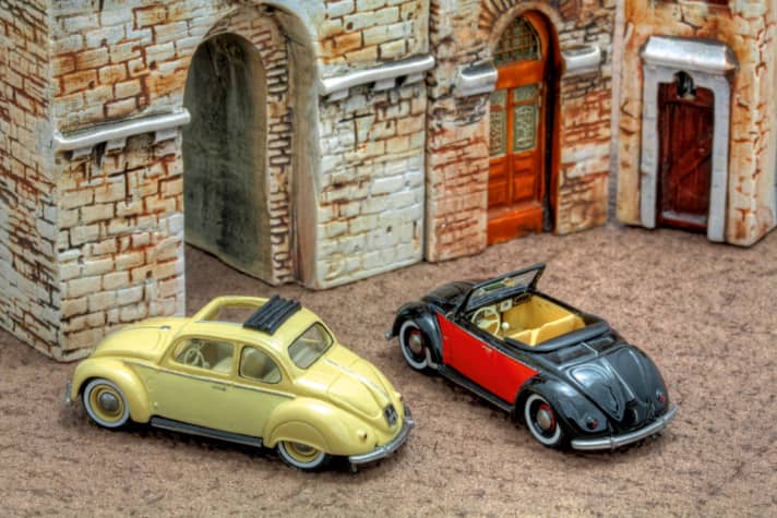   VW-Vitrine: High Tech Modell