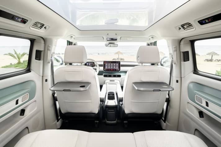 Photographer: JAMES LIPMAN