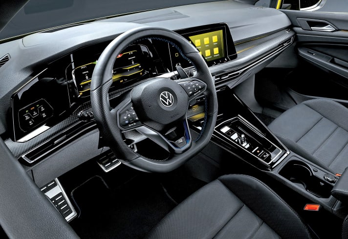 Nur die 333 Schnellstentschlossenen werden ab Oktober im Cockpit eines Golf R 333 Limited Edition platznehmen dürfen – das Sondermodell war nach acht Minuten ausverkauft ...