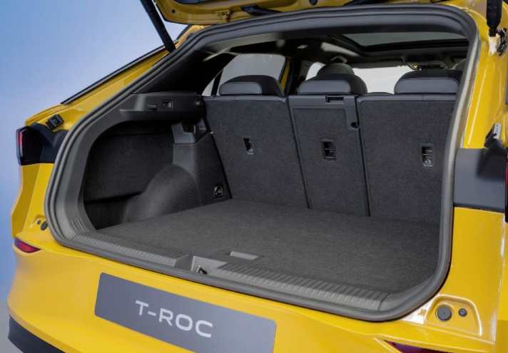 Mehr Platz zum Verstauen: Das offene Kofferraumvolumen wurde um 20 Liter auf nun 465 Liter erweitert