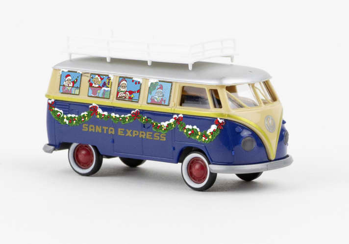 Wie immer ist das Weihnachtsmodell vom Modellbahn-Center Hünerbein in Aachen bunt und besonders fein bedruckt und dürfte auch deshalb die Sammlerherzen erobern