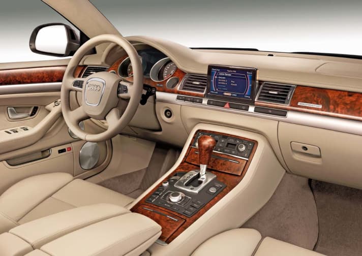   Test: Audi A8 4.2 FSI quattro mit 350 PS