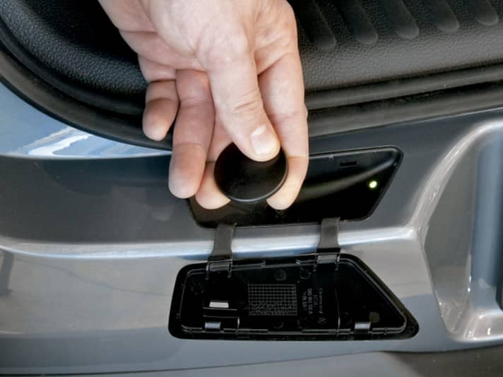   Schwenkbare Hängerkupplung