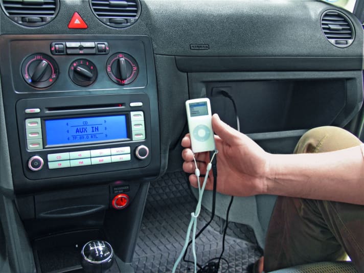   AUX-IN Adapter nachrüsten