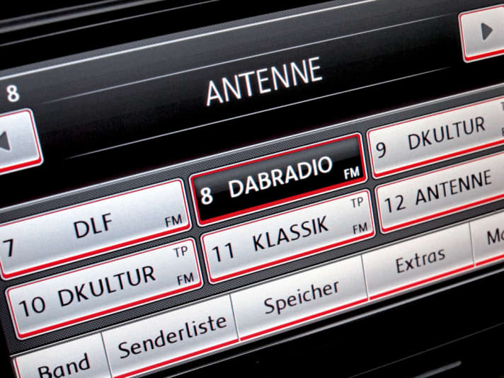    	GUTE FAHRT präsentiert auf 14 Seiten alles Wissenswerte zum Thema Digitalradio DAB+, inklusive Nachrüstungs-Bauanleitungen für
 	Volkswagen- und Audi-Modelle sowie eine Marktübersicht 
