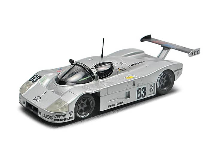 Das Modell: Porsche Carrera 906 aus Die Cast von Corgi Toys in 1:43