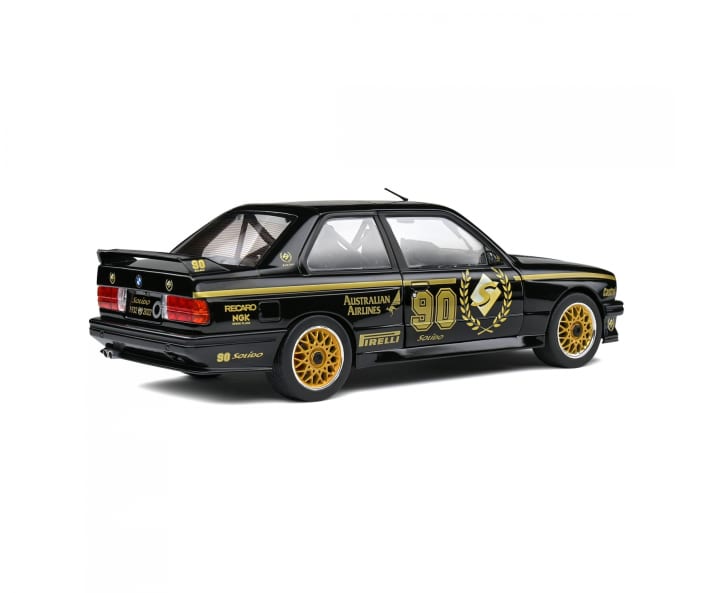 Saubere Proportionen, eine makellose Lackierung und gute Spaltmaße haben den Erfolg von Solido im Markt erst möglich gemacht. Alles bringt auch der BMW M3 als Jubiläumsmodell mit.]