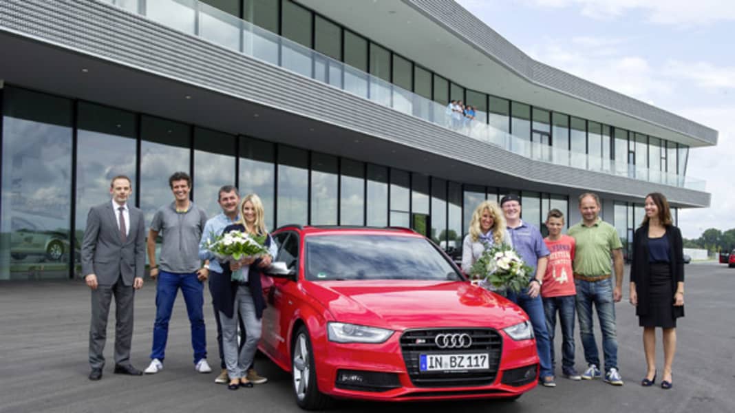 Neuwagenabholung bei Audi - Erlebnis-Abholung