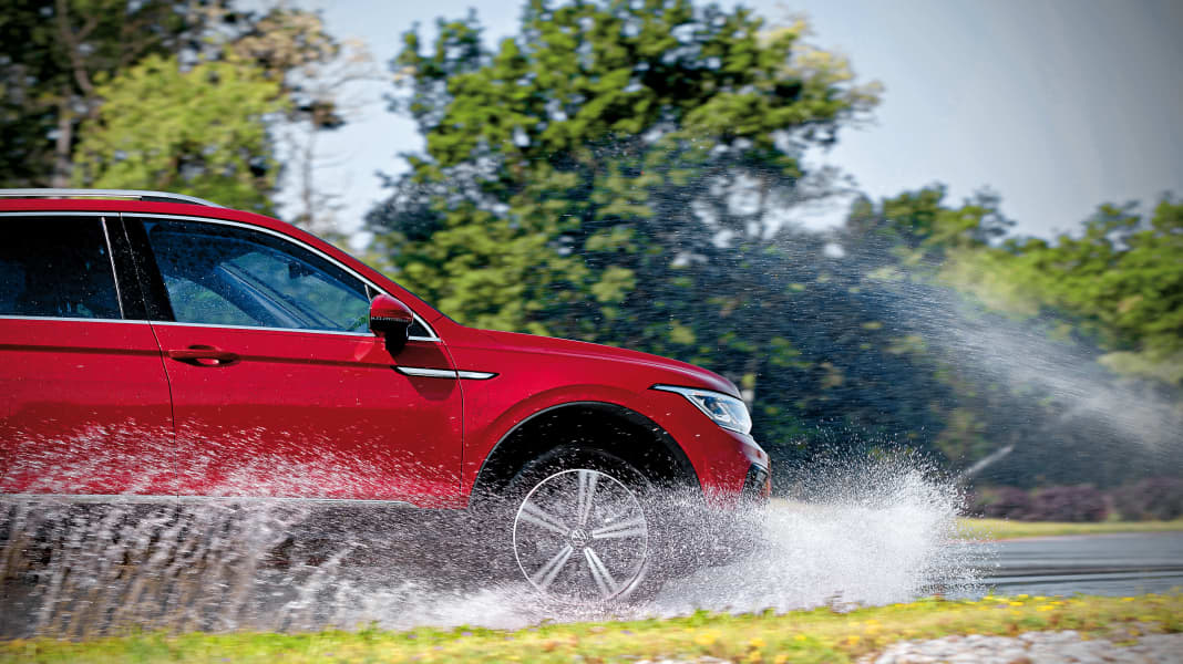 Ganzjahresreifen 235/55 R 18 Teil 1: Sommerwertung – Vollkasko für alle?