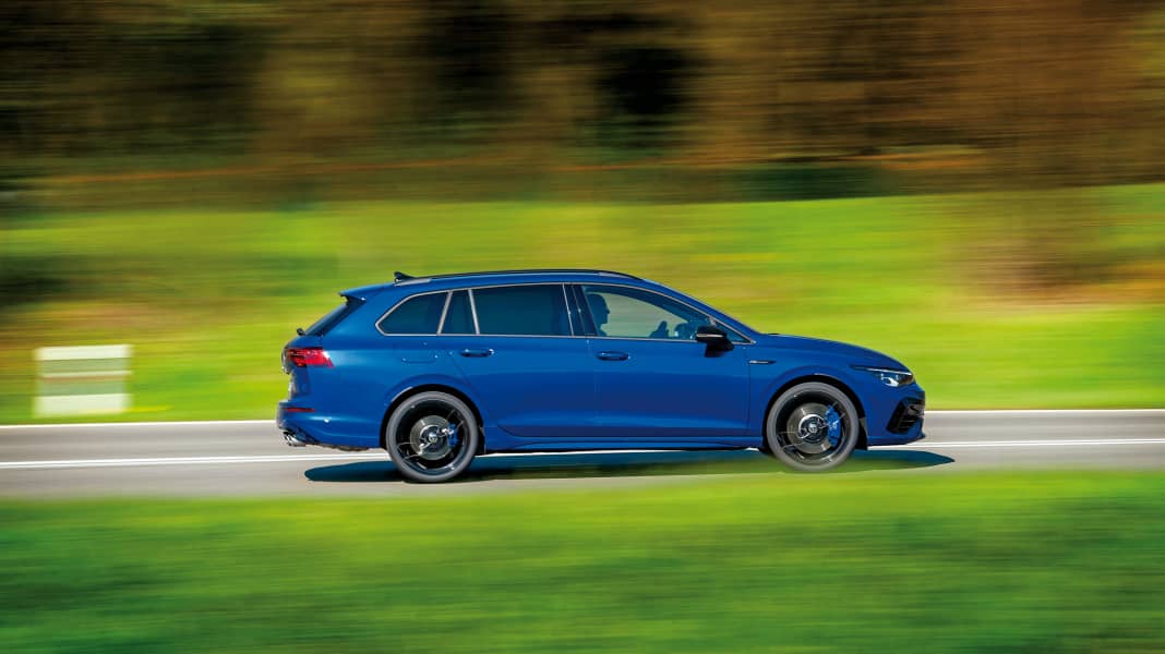 VW Golf Variant R 2.0 TSI DSG 4M: Wie von Zauberhand ...