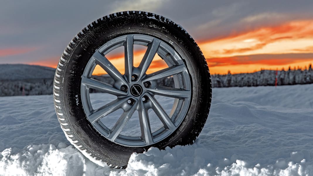 Ganzjahresreifen 235/55 R 18 Teil 2: Zwischen den Fronten