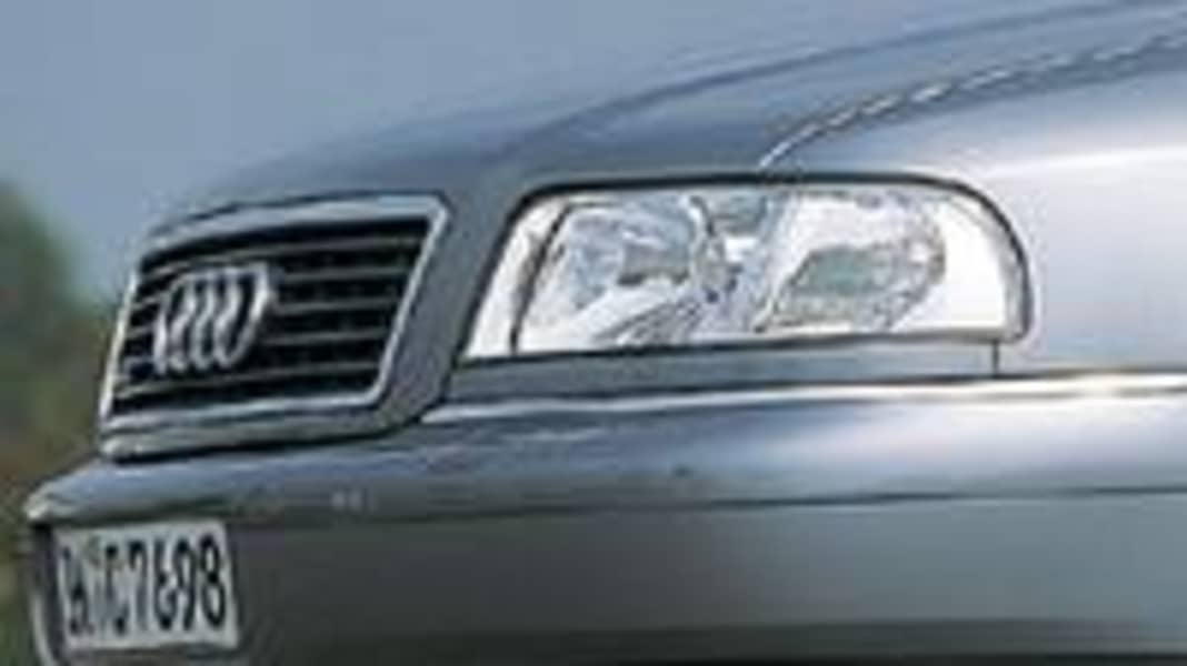 A8 3.7 quattro Tiptronic mit 260 PS