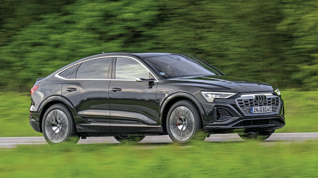 Audi Q8 Sportback S-Line 55 E-Tron Quattro: Karriere- Gleiter