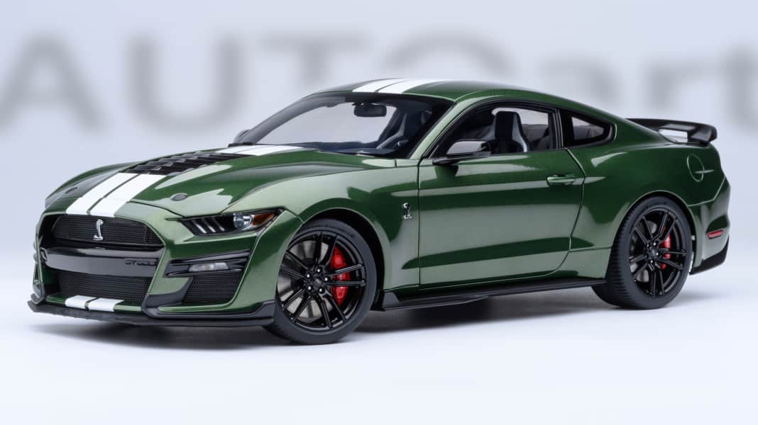 Autoart enthüllt Shelby GT 500 in 1:18 und eruptivem Grün