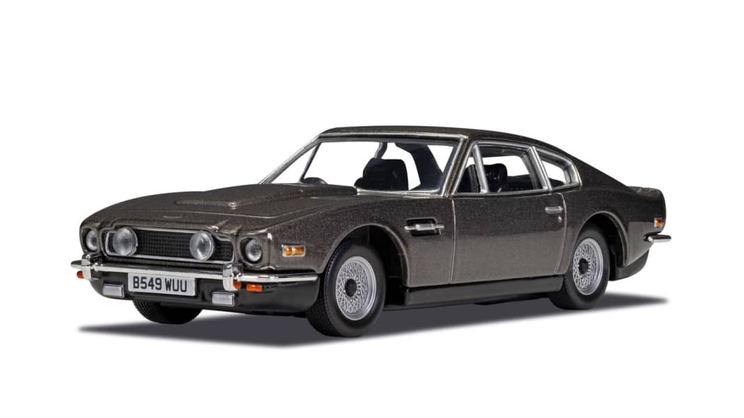 Ein Ende mit Stil: Corgi bringt den Aston Martin V8 aus “No Time to die” in 1:36