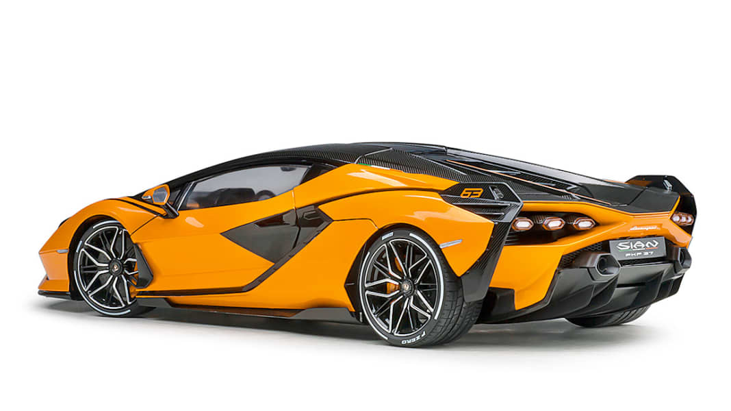 Lamborghini Sián FKP 37 von Autoart in 1:18: Zisch und weg