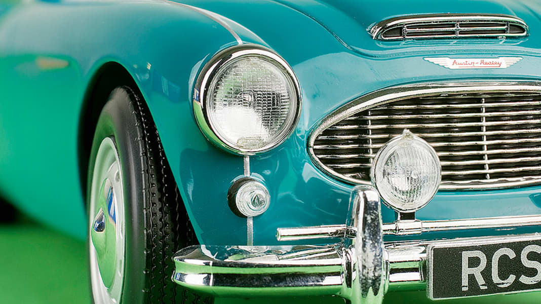 Coole Duftmarke: Austin-Healey 3000 Mk I und Mk II von Norev in 1:18