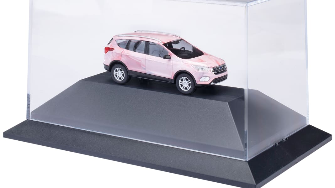 Der Ford Kuga von Busch in 1:87 fährt auch für den guten Zweck