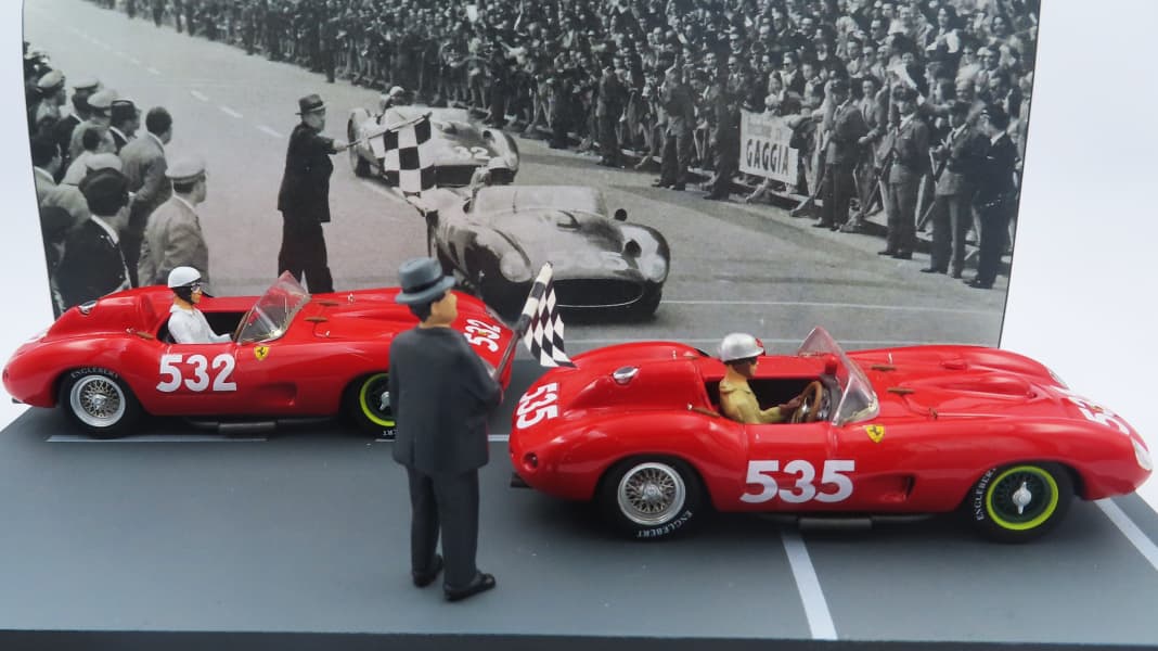 Art Modell erinnert an Ferrari-Doppelsieg bei der Mille Miglia in 1:43