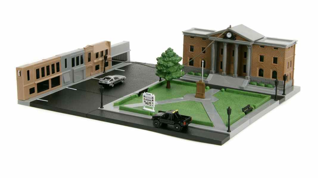 Film ab! “Zurück in die Zukunft” mit dem Clock Tower als Miniatur von Jada Toys