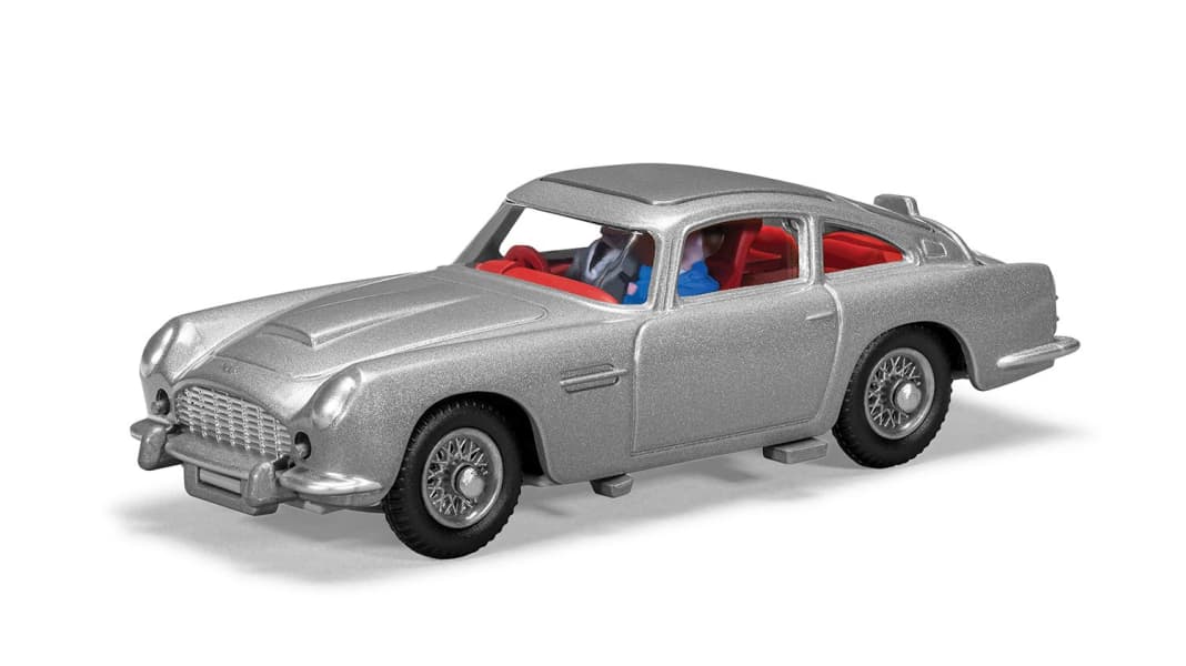 Bei Corgi feiert der DB5 von James Bond sein Comeback in 1 43 MODELLFAHRZEUG