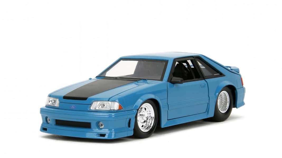 Jada bringt den Ford Mustang von Doms Torettos Bruder aus Fast & Furious in 1:24!