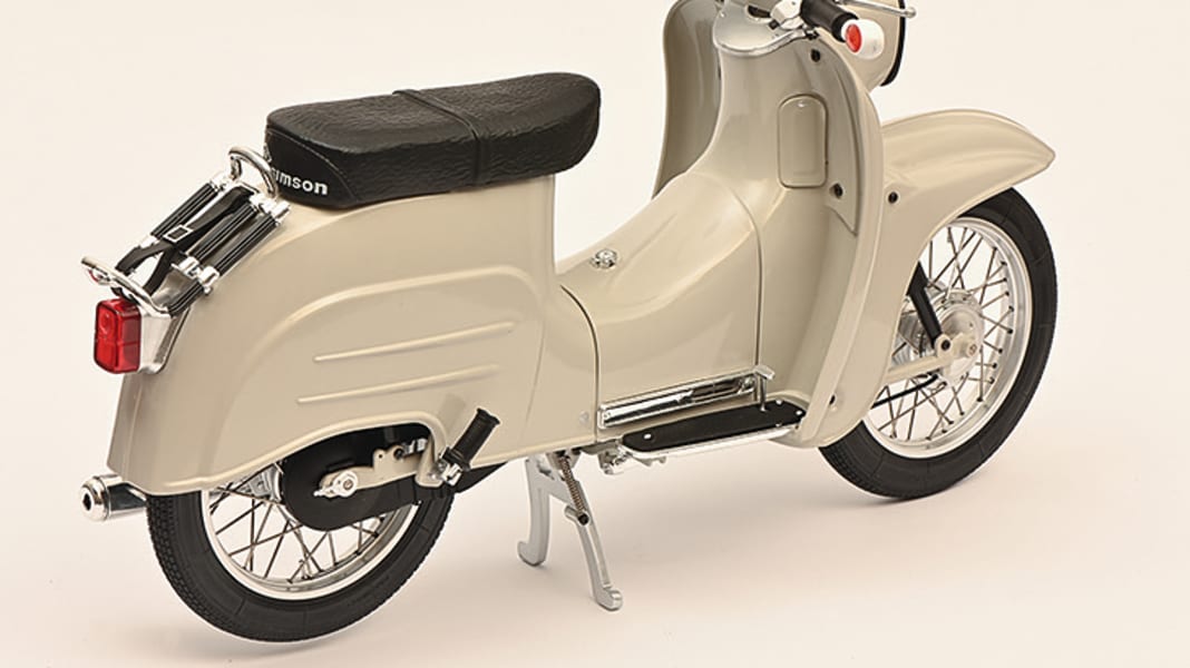 Simson Schwalbe von Schuco in 1:5 – Doller Vogel