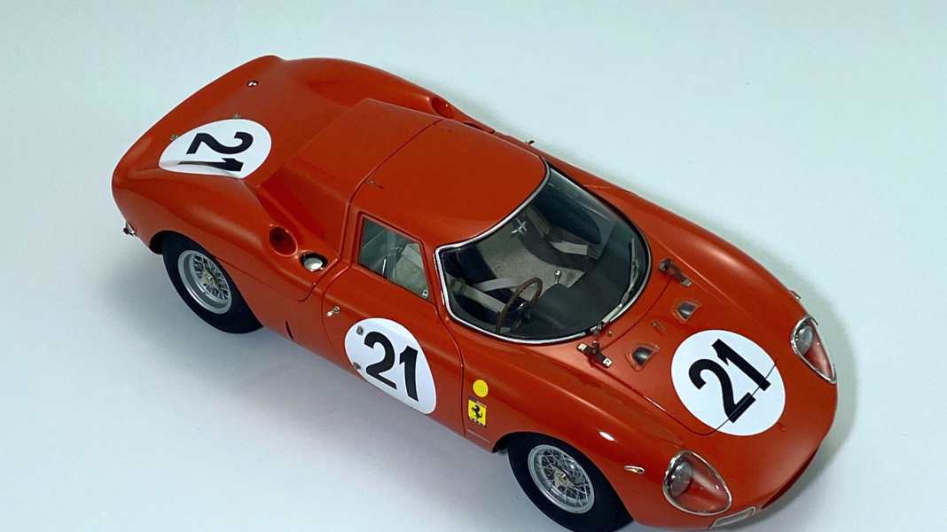 Martisan will ganz hoch hinaus mit seinem Ferrari 250 LM in 1:18