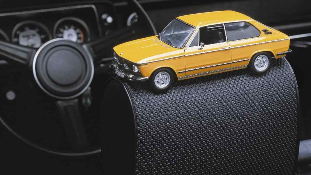 Autoarts 02er-Trio – Drei BMW 02er von Autoart in 1:18