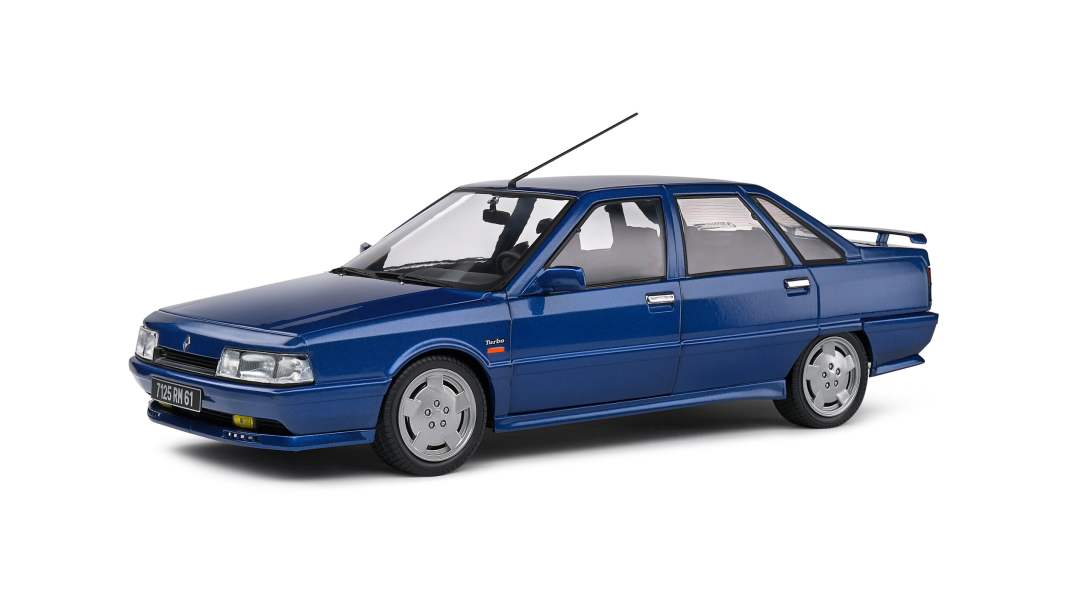 Solido verleiht dem Renault R 21 Flügel – und zwar in 1:18