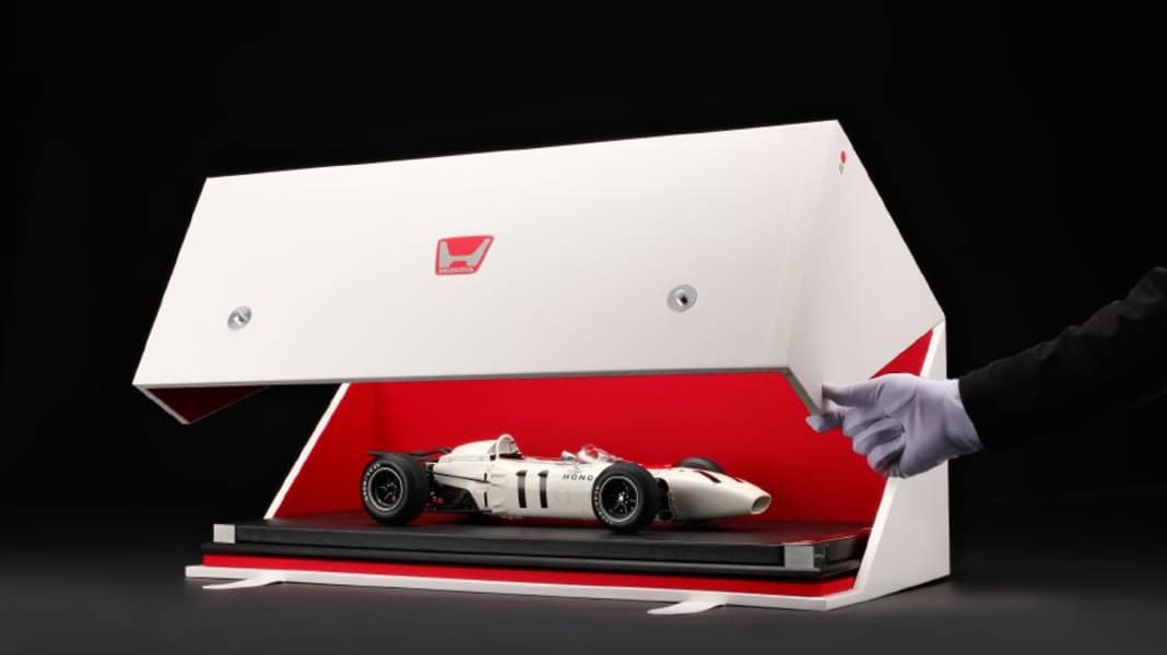 Honda feiert ersten F1-Sieg mit exklusivem RA272-Modell in 1:8 & 1:18