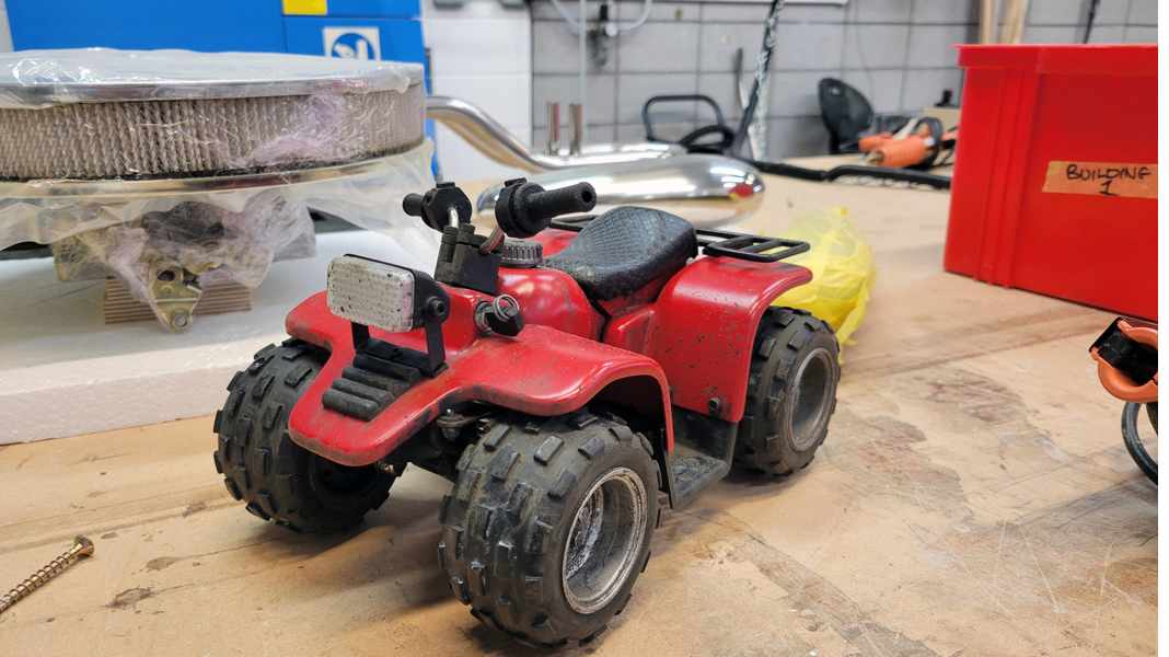Corgi überrascht mit Shaun-Modellen auf Quad-Bikes aus Die Cast