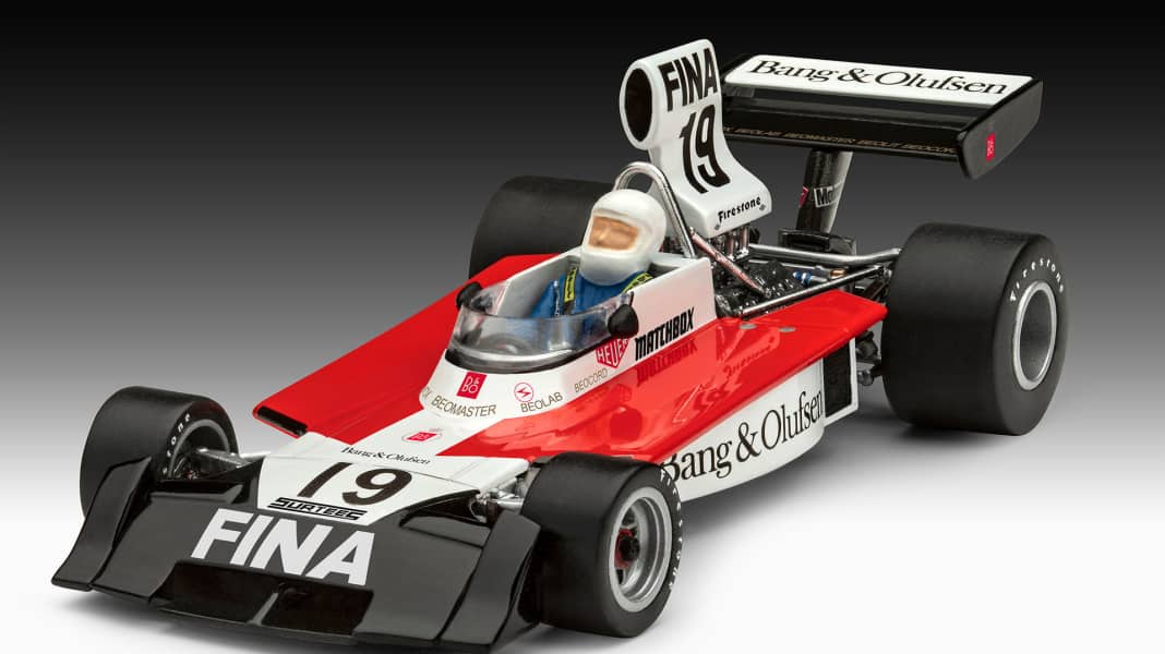 Revell bringt den Surtees TS16 von John Surtees in 1:32 als Kit