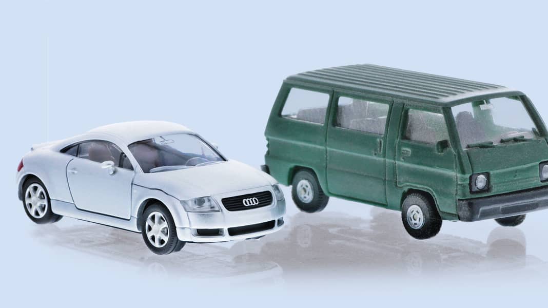 KREISVERKEHR: RUND UMS MODELL - 40 Jahre Rietze Automodelle – „Die Japaner waren schuld“