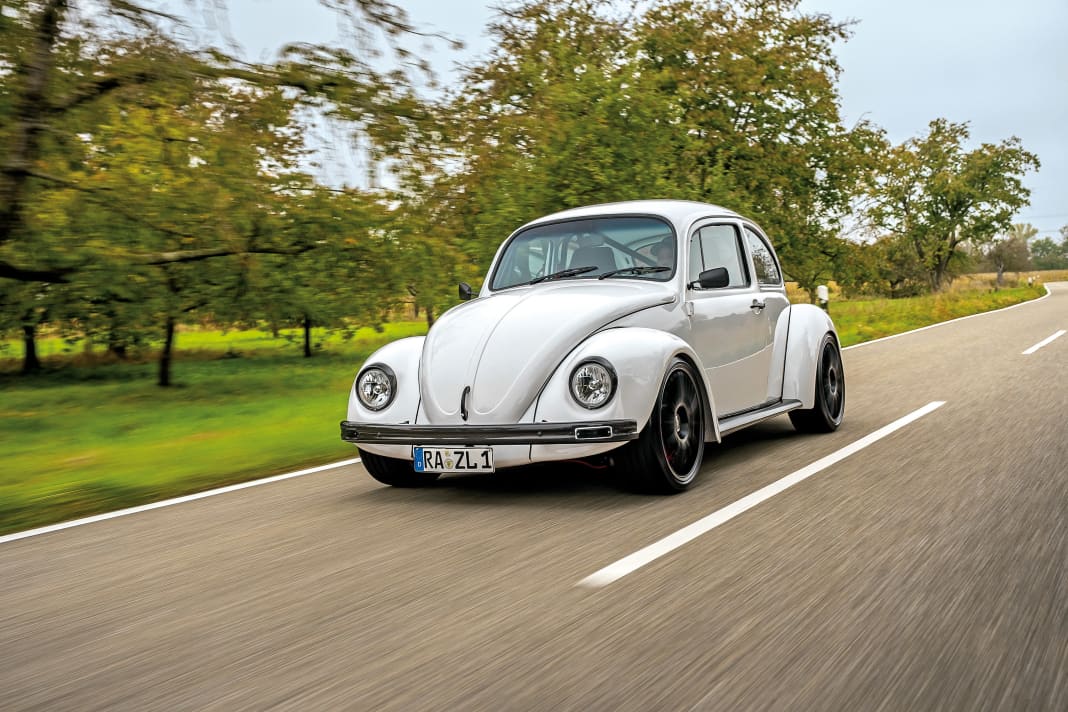 »In meinen Laden 2und4-Rad-Service in Kuppenheim-Oberndorf kommen viele Leute mit ihren coolen Autos und Bikes. Da tut es gut zu wissen, dass man in seiner Garage selbst auch eine coole Kiste stehen hat.« Walter Djuric