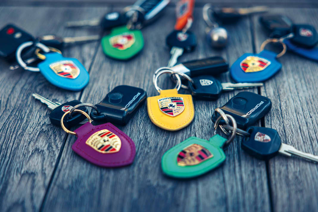 Erkennungsmerkmal: An jedem Schlüssel ist ein Anhänger in Wagenfarbe.