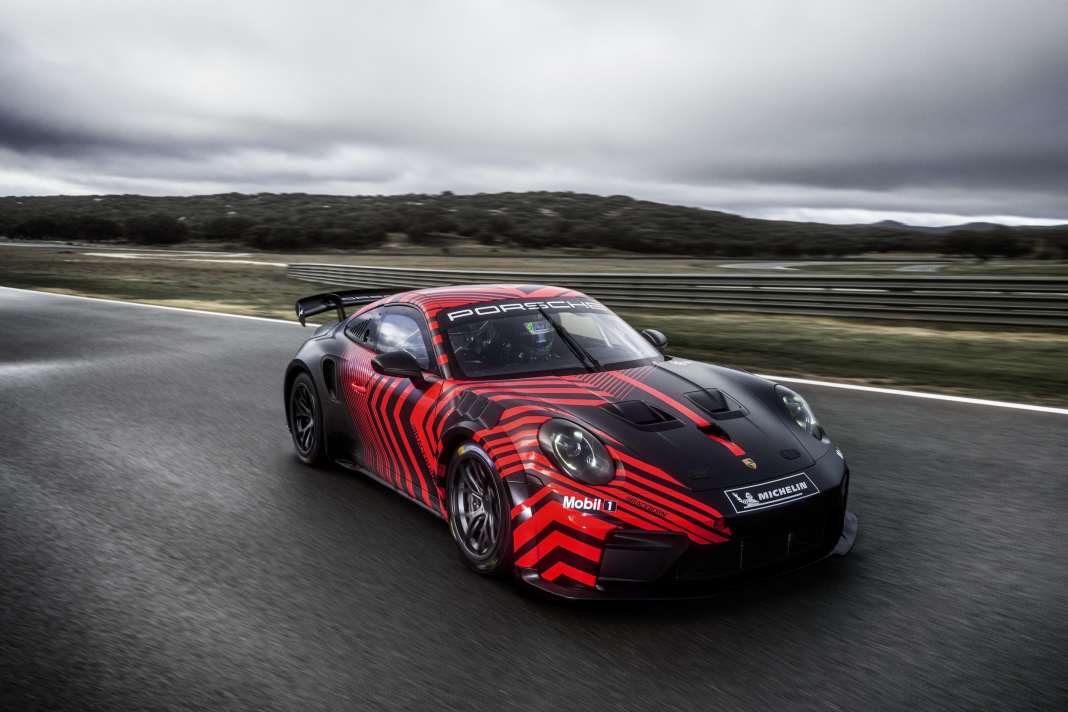 Porsche 911 GT4 R
