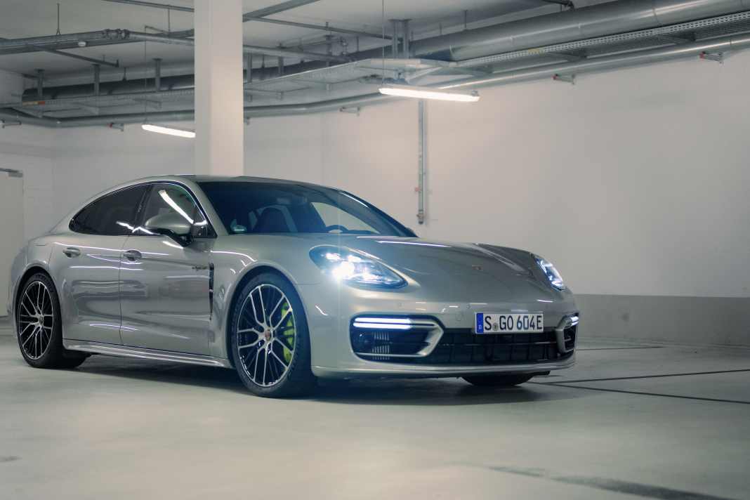 Porsche Porsche Panamera 4S E-Hybrid startet durch